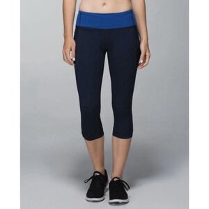 Lululemon Illumina Crop Legging in Inkwell Navy Rugged Royal Blue Size 6